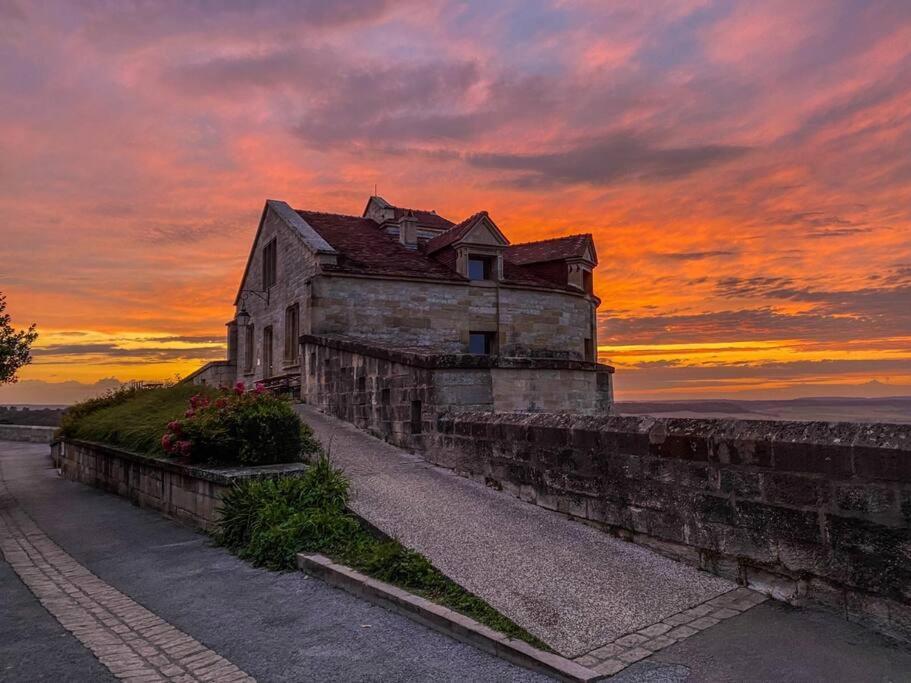 Apartament Le Petit Cloitre Langres Zewnętrze zdjęcie