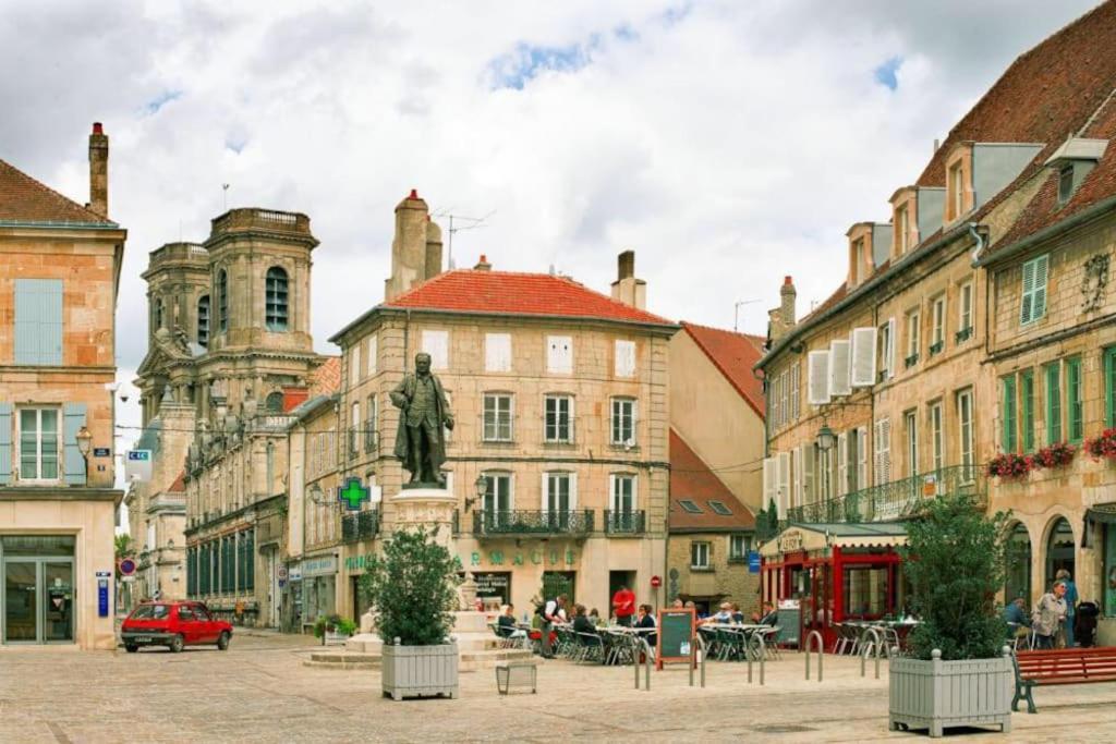 Apartament Le Petit Cloitre Langres Zewnętrze zdjęcie